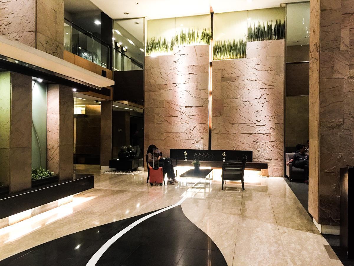 Antel Serenity Suites At Poblacion Makati Makati City Exterior photo